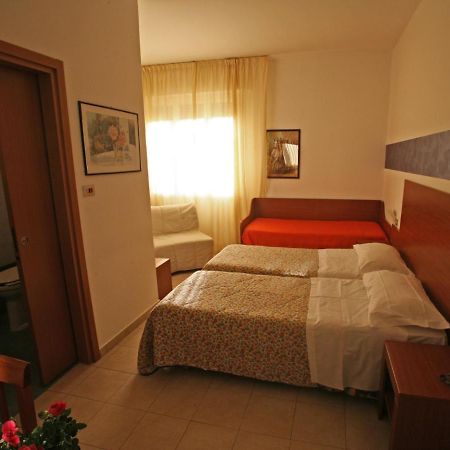 Boni Room And Breakfast Molinella Exterior photo